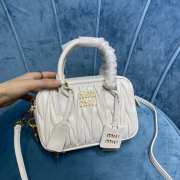 Uubags | Miu Miu Arcadie matelassé nappa leather bag in white 19x13x6cm - 2