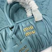 Uubags | Miu Miu Arcadie matelassé nappa leather bag in blue 19x13x6cm - 4