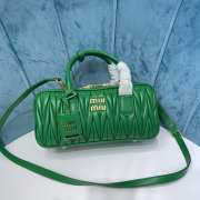 Uubags | Miu Miu Arcadie matelassé nappa leather bag in green 27x12x9cm - 1