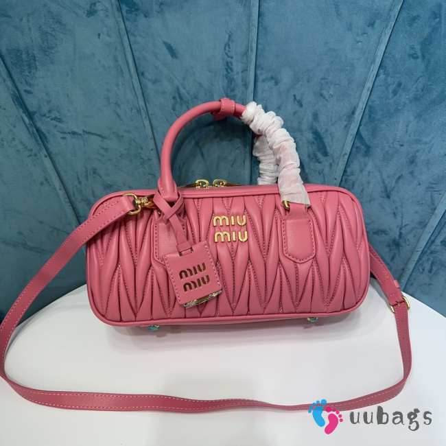 Uubags | Miu Miu Arcadie matelassé nappa leather bag in pink 27x12x9cm - 1