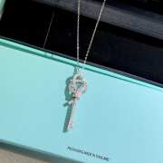 Uubags | Tiffany Woven Keys Medium Key Pendant  - 1