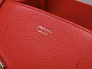 Uubags | Ferragamo Hug bag in red 31.5x19x22cm - 6