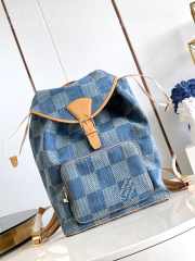 Uubags | Louis Vuitton M46683 Montsouris Denim Backpack 32x40x19cm - 1