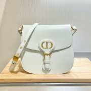 Uubags | Medium Dior Bobby Bag White Box Calfskin 20x19.5x10cm - 1