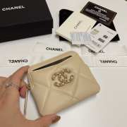 Uubags | Chanel 19 Coin Purse With Zipper Cream 9.5x10.5x2.5cm - 2