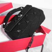 Uubags | Valentino Garavani Roman Stud Chain Linked Knit Tote Bag Black 25x7x15cm - 3