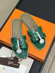 Uubags | Hermes Oasis Sandal In Green Crocodile - 1