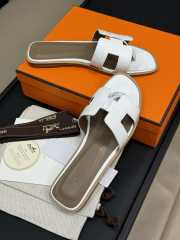 Uubags | Hermes Oasis Sandal In White Crocodile - 3