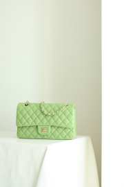 Chanel flap bag medium in green caviar leather with light gold buckle 25cm - 4