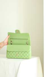 Chanel flap bag medium in green caviar leather with light gold buckle 25cm - 5