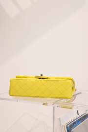 Chanel flap bag medium in yellow caviar leather with light gold buckle 25cm - 6