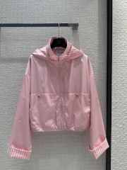 Uubags | Chanel Windbreaker jacket in pink - 1