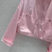 Uubags | Chanel Windbreaker jacket in pink - 5