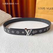 Uubags | Louis Vuitton M8386W LV Iconic 3cm Double-Sided Belt with silver buckle - 1