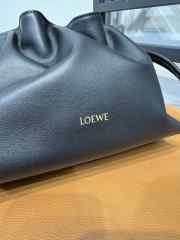 Uubags | Loewe Mini Flamenco clutch in nappa black calfskin 24x18x9cm - 2