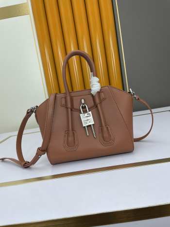 Uubags | Givenchy Mini Antigona Lock bag in brown box leather 23x27x13cm