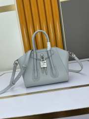 Uubags | Givenchy Mini Antigona Lock bag in blue box leather 23x27x13cm - 1