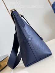 Uubags | Louis Vuitton M46669 CarryAll MM bag in navy blue 39x30x15cm - 5