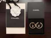 Uubags | Chanel Moon Pearl earrings made of consistent brass material - 6