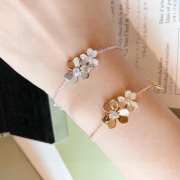 Uubags | Van Cleef & Arpels Frivole bracelet - 4