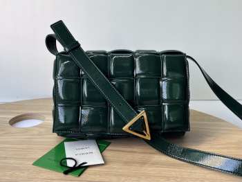 Uubags | Bottega Veneta Padded Cassette Patent Leather  Bag In Dark Green 26x18x8cm