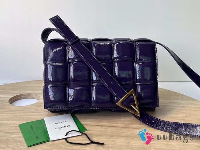 Uubags | Bottega Veneta Padded Cassette Patent Leather Bag In Purple 26x18x8cm - 1