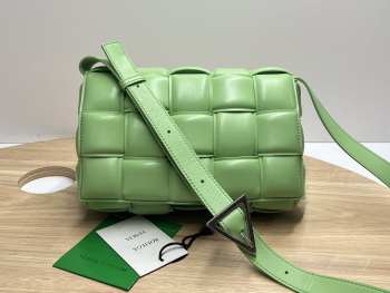 Uubags | Bottega Veneta Padded Cassette Avocado Soft Lambskin Leather Bag 26x18x8cm