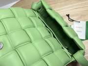 Uubags | Bottega Veneta Padded Cassette Avocado Soft Lambskin Leather Bag 26x18x8cm - 5