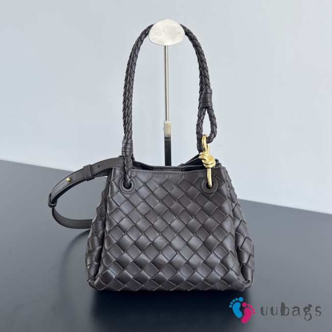 Uubags | Bottega Veneta Small Andiamo Parachute Bag In Fondant 21x17x16.5cm - 1