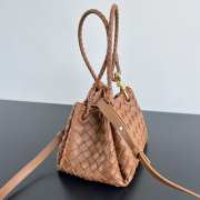 Uubags | Bottega Veneta Small Andiamo Parachute Bag In Caramel 21x17x16.5cm - 6