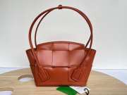 Uubags | Bottega Veneta Arco Intreccio Leather Top Handle Bag in Red 31x16x13cm - 1