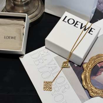 Uubags | Loewe Pave Anagram necklace in sterling silver and crystal