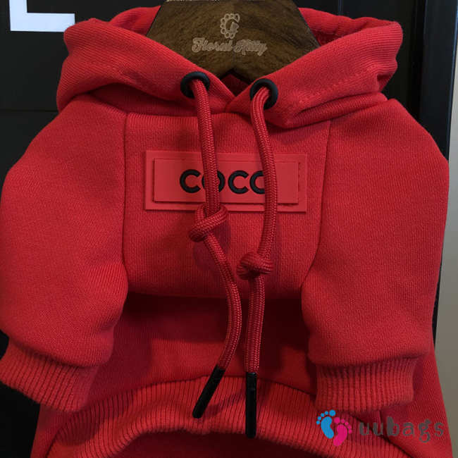 Uubags | Pet Chanel red hoodie - 1