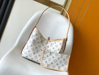 Uubags | Louis Vuitton M24707 CarryAll PM bag in beige 29x24x12cm