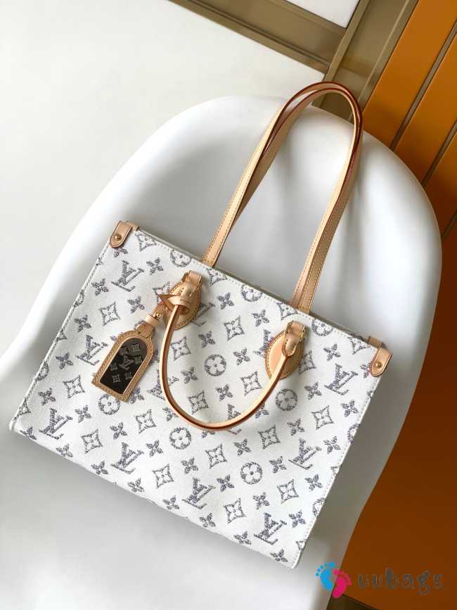 Uubags | Louis Vuitton M24708 OnTheGo MM Multicolor Grey 35x27x14cm - 1