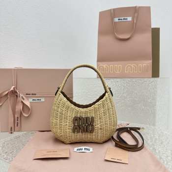 Uubags | Miu Miu Wander wicker hobo bag in tan/caramel 17x20x6cm