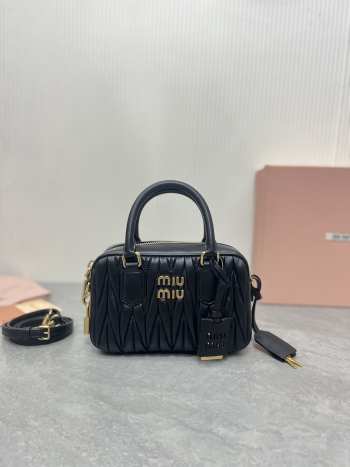 Uubags | Miu Miu Arcadie matelassé nappa leather bag in black 13x19x6cm