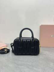 Uubags | Miu Miu Arcadie matelassé nappa leather bag in black 13x19x6cm - 2