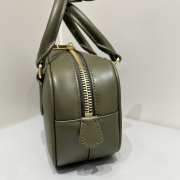 Uubags | Miu Miu Arcadie leather bag in green 10.5x22x7.5cm - 5