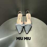 Uubags | Miu Miu satin slingback pumps in silver 5cm - 5