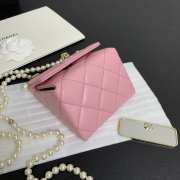 Uubags | Chanel Clutch With Strap Lambskin, Imitation Pearls & Gold-Tone Metal Pink 12x11.5x8cm - 4