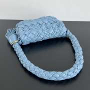 Uubags | Bottega Veneta Kalimero Città bag in soft foulard Intreccio leather with sliding shoulder strap in blue 18x25x5.5cm - 4