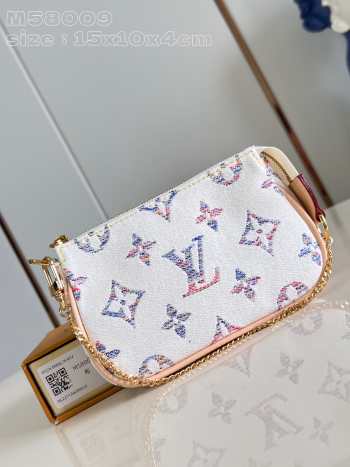 Uubags | Louis Vuitton M58009 Mini Pochette Accessoires Bag In White 15.5x10.5x4cm