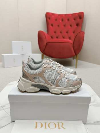 Uubags | Dior Chrono Sneaker White Mesh with Nude and Silver-Tone Laminated Leather-Effect Panels