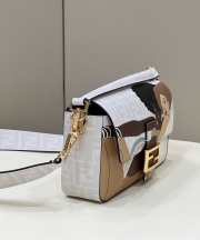 Uubags | Fendi Baguette Medium Shoulder Bag 27x6x15cm - 4