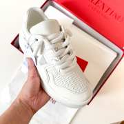 Uubags | Valentino Garavani One Stud XL low-top sneaker in perforated nappa leather in white 5cm - 2