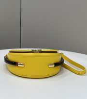 Uubags | Fendi Moonlight crossbody bag in yellow 21x9x14cm - 5