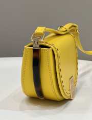 Uubags | Fendi Moonlight crossbody bag in yellow 21x9x14cm - 3