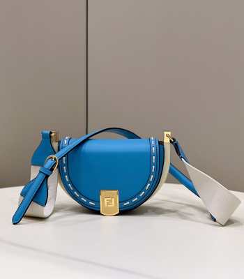 Uubags | Fendi Moonlight crossbody bag in blue 21x9x14cm