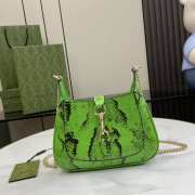 Uubags | Gucci Jackie Notte Electric Green Python Leather Mini Bag 19.5x18x3.5cm - 1